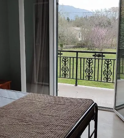Appartement Dassia Green Apartments *