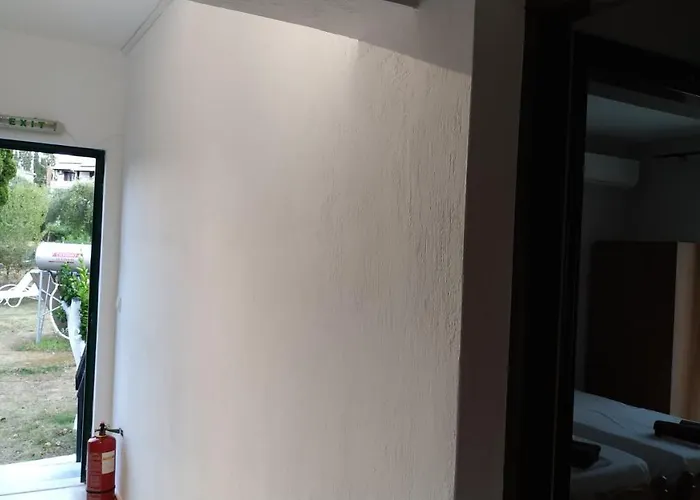 Dassia Green Apartments