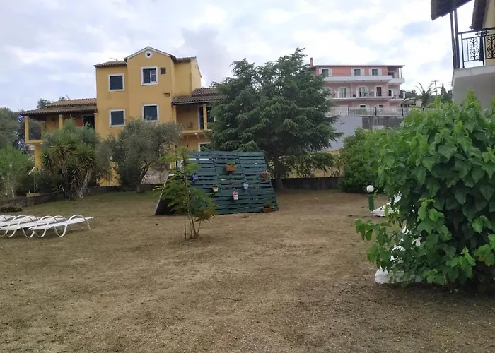 Dassia Green Apartments Apartament *