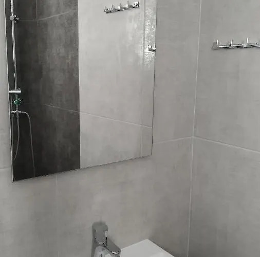 Dassia Green Apartments