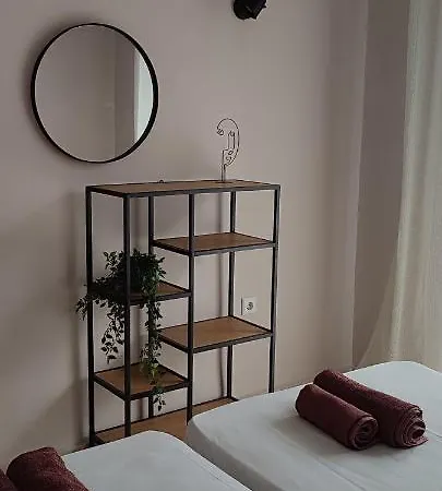 Dassia Green Apartments דירה