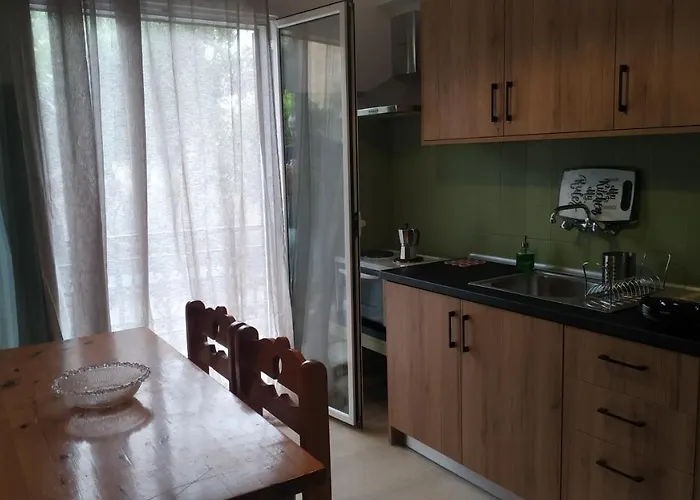 Апартаменты Dassia Green Apartments *