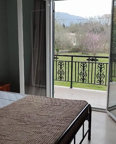 Appartement Dassia Green Apartments *